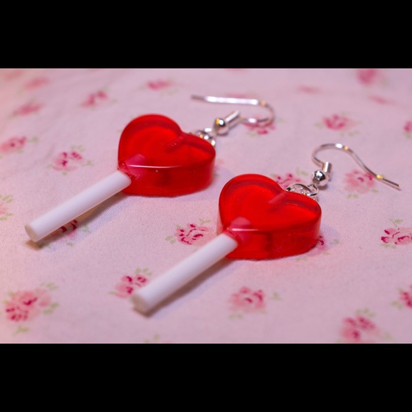 Red Lolipop Heart Earrings - Picture 2 of 2